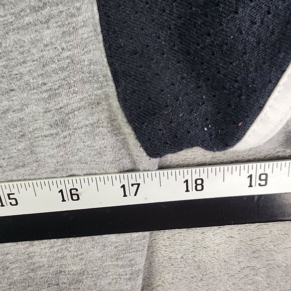 Womens Under Armour Heat Gear Shirt Oklahoma State V Neck Semi-Fitted Size S - Picture 7 of 9